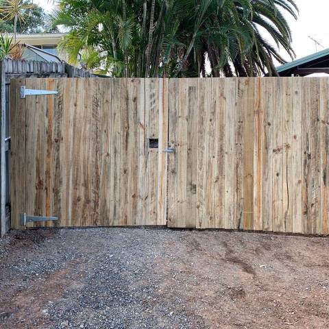 Rycan Retaining and Earthworks-Custom-Gate-Builder-Brisbane