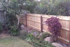 Rycan Retaining and Earthworks Brisbane Handyman After - replace and raise Timber Fence Picket style2