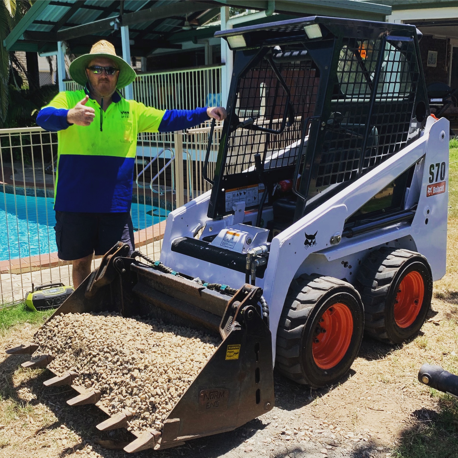 rycan-maintenance-mini-bobcat-skid-steer-earthmoving-services-brisbane-ipswich