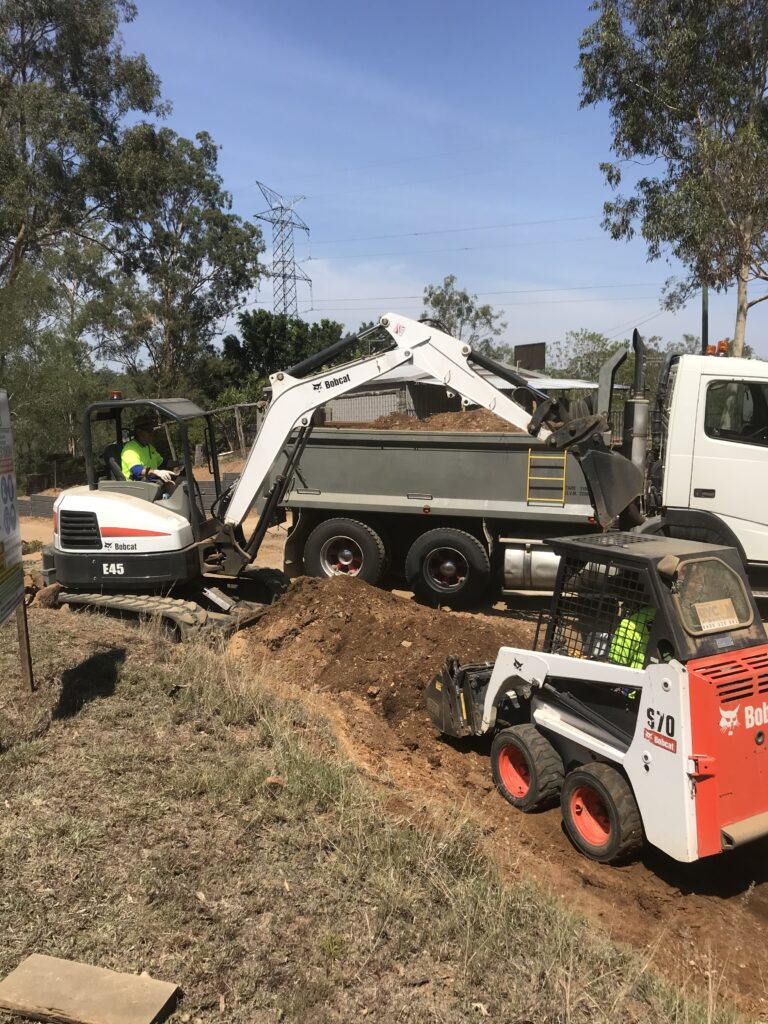 Rycan earthmoving machinery e45 and skid steer