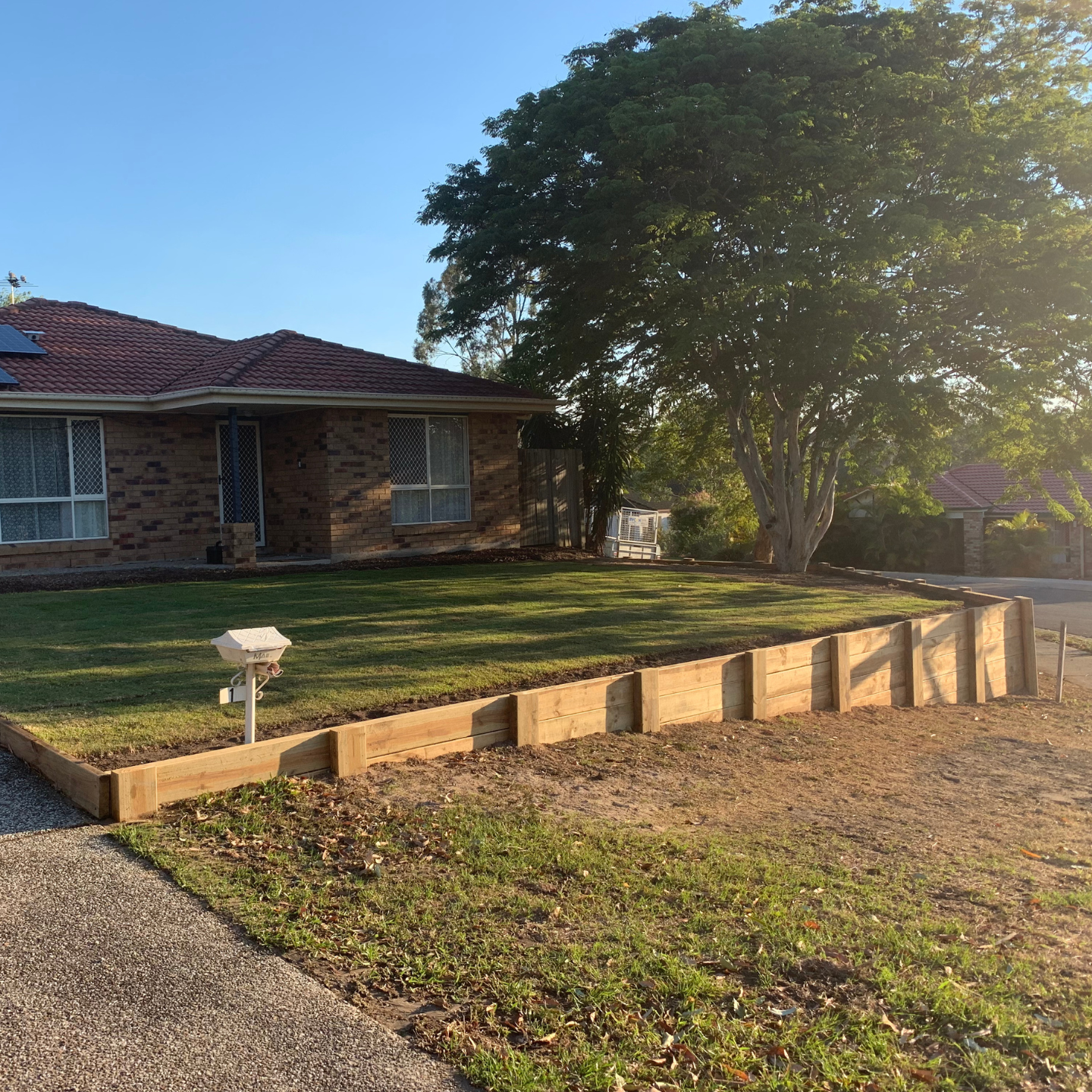 timber-retaining-wall-builder-middle-park-brisbane